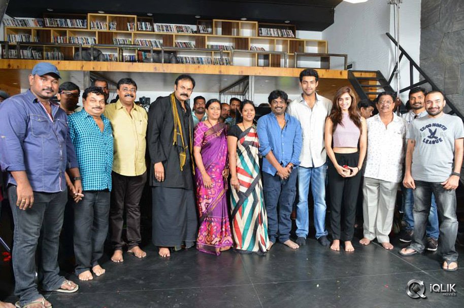 Loafer-Movie-Opening